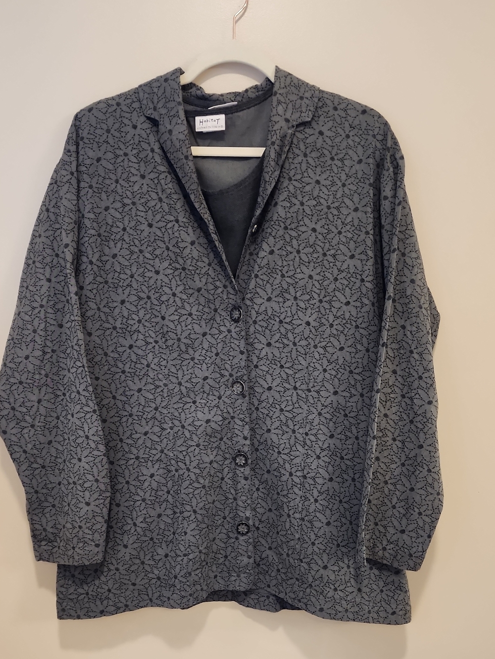 Habitat 2 Piece Oversized Blouse (size S/M) Tank Top (L) Gray Floral Minimalist